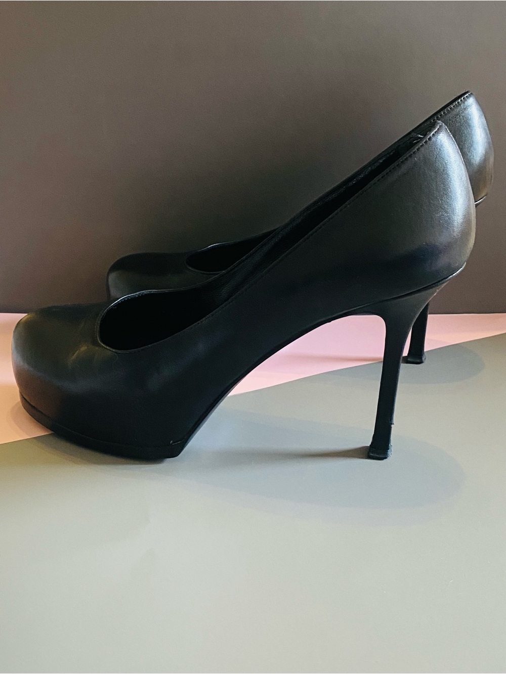 Yves Saint Laurent Tribtoo 80 Black Leather Platform Stiletto Pumps Authentic